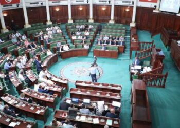 Le Parlement reporte deux séances de dialogue avec le gouvernement