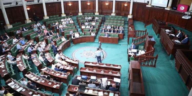 Le Parlement reporte deux séances de dialogue avec le gouvernement