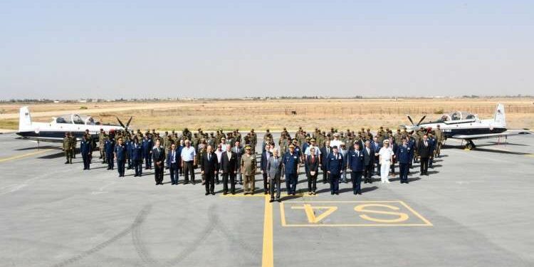 L’armée de l’air réceptionne quatre avions d’entraînement US T-6C