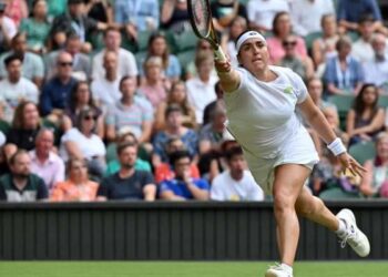 Expéditive face à Petra Kvitova, Ons Jabeur en quarts de finale de Wimbledon
