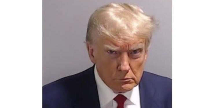 Matricule P01135809 : Donald Trump est désormais fiché