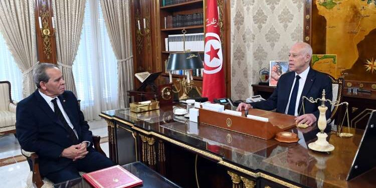 Kais Saied insiste, avec Ahmed Hachani, sur le nécessité de nettoyer l'administration