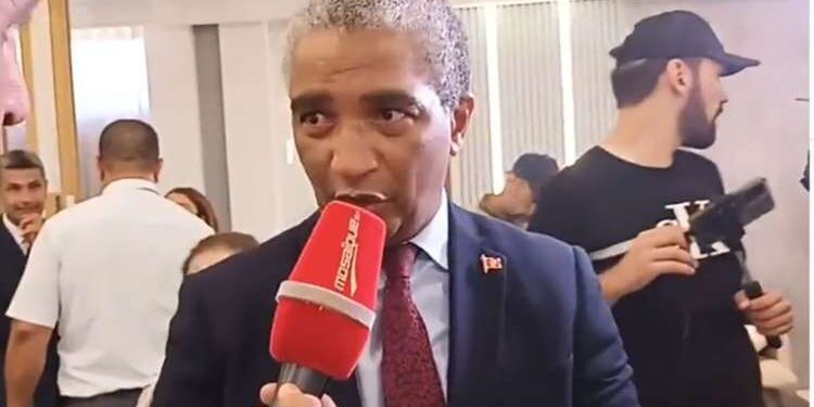 Kamel Deguiche, le ministre du temps additionnel !