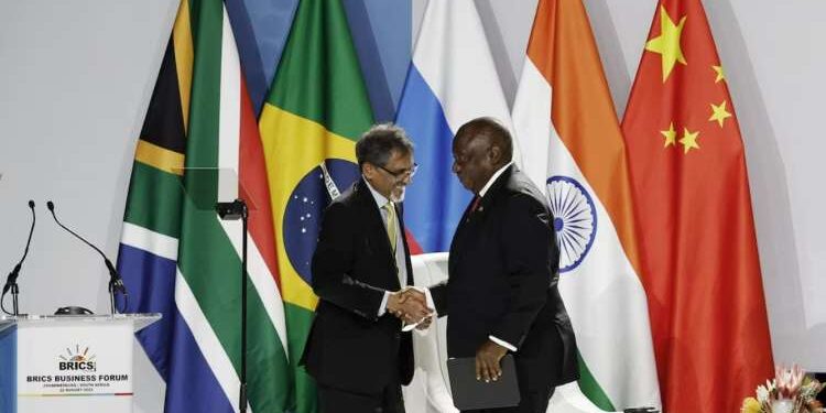 Monnaie commune : Les BRICS veulent dédollariser l’économie mondiale