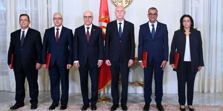 Kais Saïed remet à quatre nouveaux ambassadeurs leurs lettres de créance