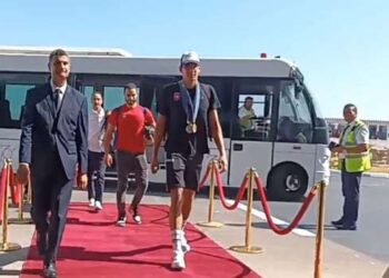 Le Champion du monde Ahmed Ayoub Hafnaoui, de retour en Tunisie