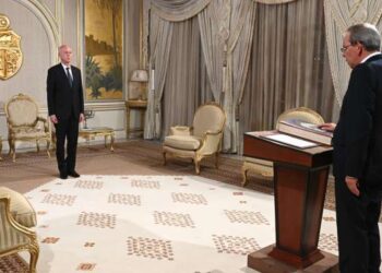 Le nouveau chef du gouvernement Ahmed Hachani a prêté serment