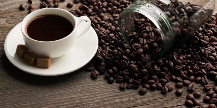 Le PLF 2024 prévoit la suspension de la TVA à l’importation du café et du thé par l’OCT