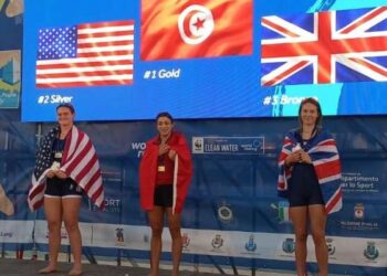 Aviron de plage : Hela Belhaj Mohamed championne du monde