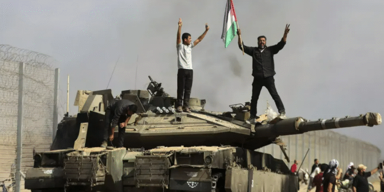 Jusqu’à 250 prisonniers israéliens à Gaza, annonce le Hamas