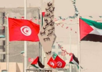 Cérémonie de salut aux drapeaux palestinien et tunisien dans les établissements scolaires