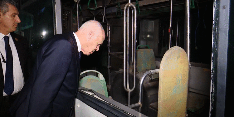 Kais Saied fustige l’état lamentable des transports en commun