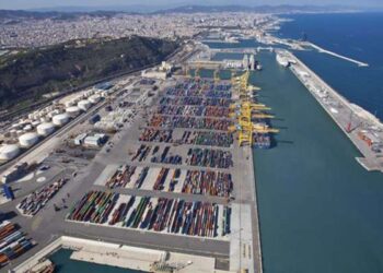 Les dockers du port de Barcelone bloquent l’envoi d’armes à Israël