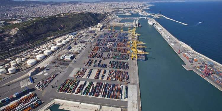 Les dockers du port de Barcelone bloquent l’envoi d’armes à Israël
