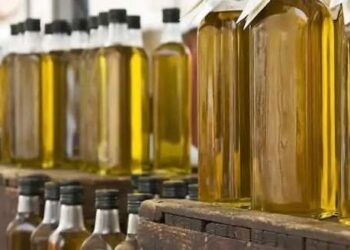 Tunisie : 10.500 tonnes d’huile d’olive, vendues à 15 dinars à partir du 15 décembre