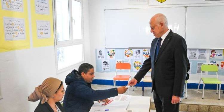Kais Saied explique la forte abstention lors des élections locales