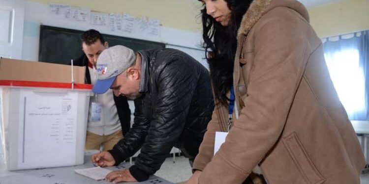 Elections locales : Les infractions électorales recensées par Chahed