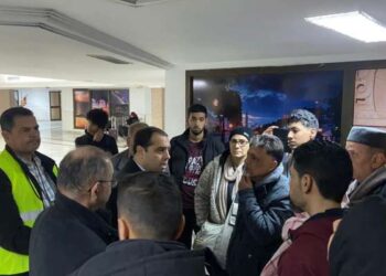 Arrivée à Tunis de 57 membres de familles tunisiennes résidant à Gaza