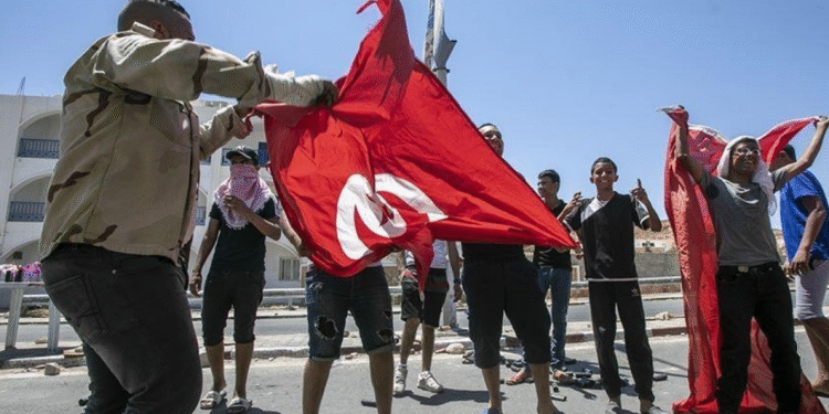 Tunisie : 216 protestations en novembre contre 180 en octobre