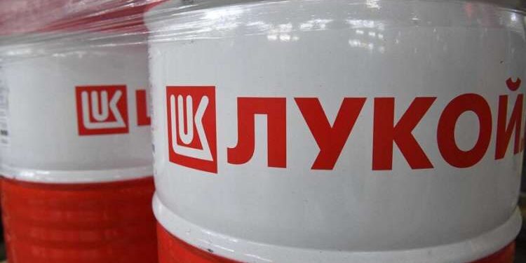 Les importations de pétrole russe s’établissent à 66.300 barils/j en 2023