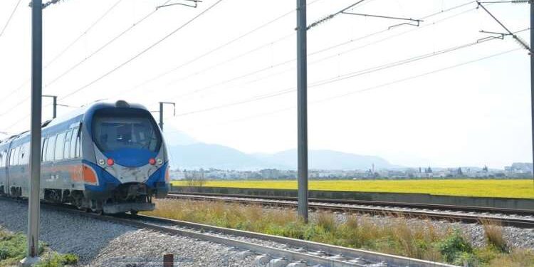 16 blessés dans une collision entre un train et un camion à El Fahs