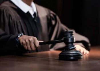 Complot contre la sûreté de l’Etat : Emission de cinq mandats de dépôt