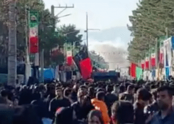 Au moins 103 morts dans une double explosion en Iran