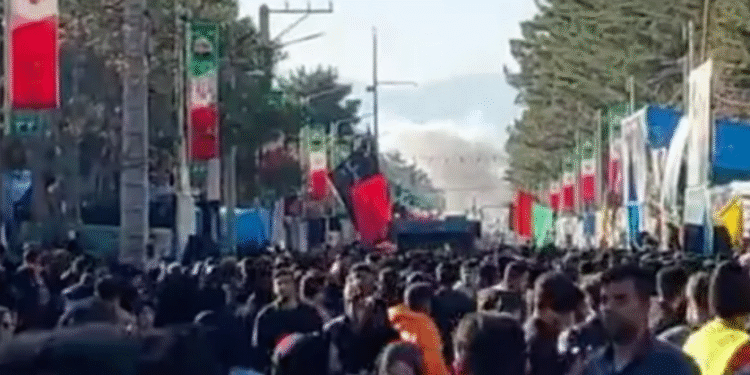 Au moins 103 morts dans une double explosion en Iran
