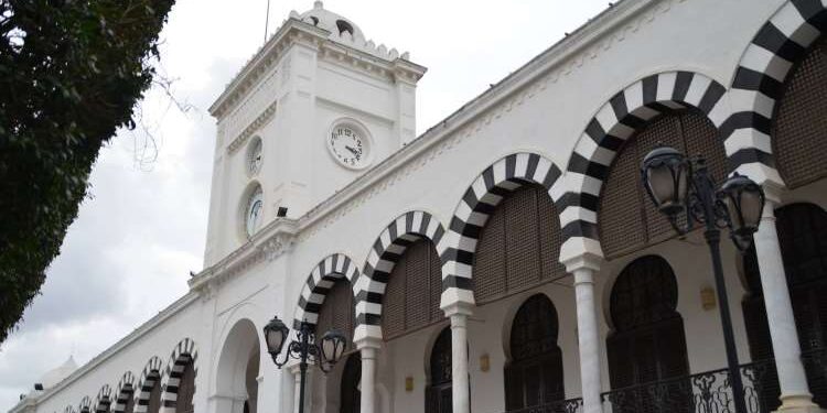 Tunisie : 40 entreprises publique excédentaires ; 48 déficitaires