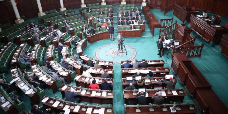 Tunisie : Des députés veulent amender le décret 54