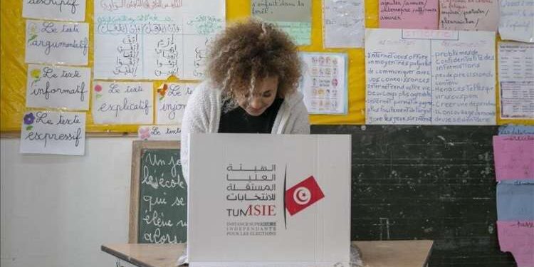 Tunisie - Elections locales (2e tour) : Les Tunisiens aux urnes