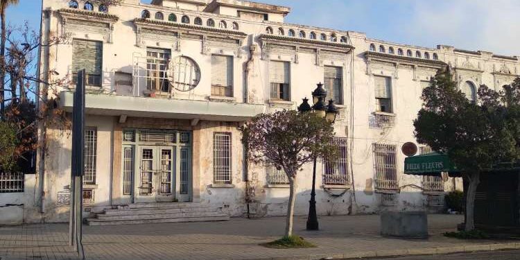 Snapshot : L'ancien siège de la SNT à l'abandon depuis des années