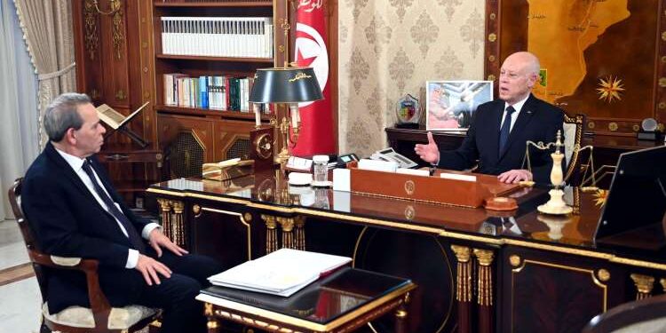 Tunisie : Kais Saied fustige la « sous-traitance »