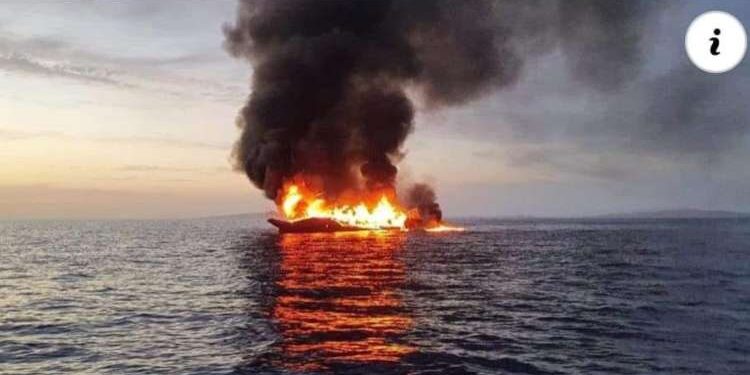 Tunisie : Une embarcation avec 152 migrants à son bord prend feu, 9 morts