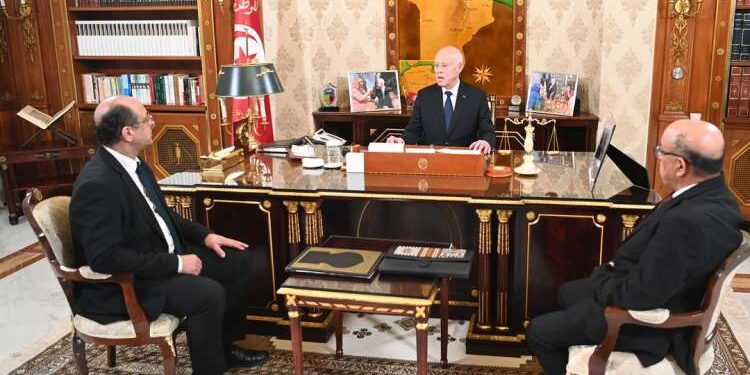 Tunisie : Kais Saied se penche sur les retraites dans le secteur privé