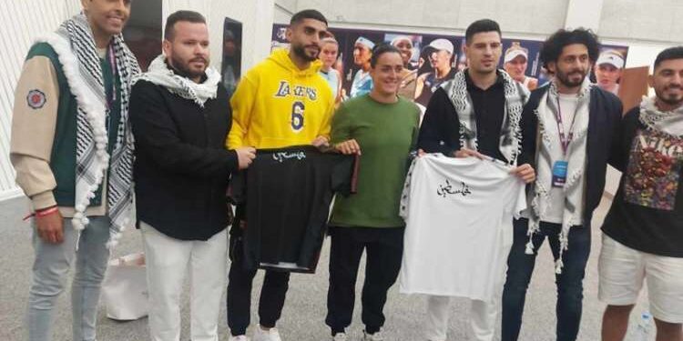 Quand la Sélection palestinienne de football rend hommage à Ons Jabeur