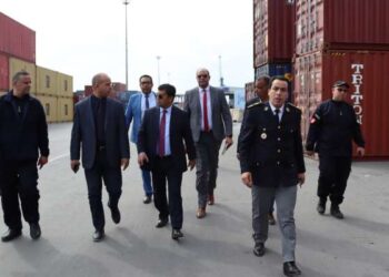 Tunisie : Le DG de la Douane en visite au port de Radès