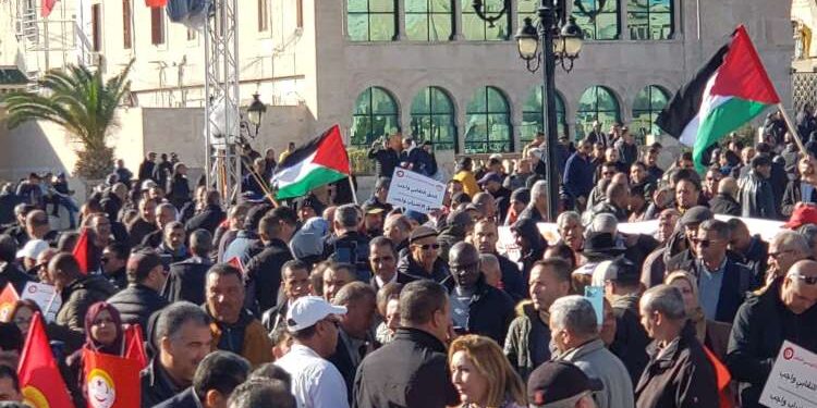 Tunisie - Dialogue social : Rassemblement de l’UGTT à la Place de la Kasbah