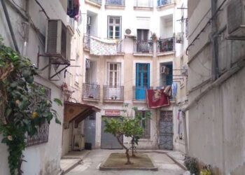Coup de gueule pour un immeuble qui mériterait mieux