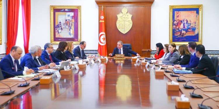 Tunisie – Budget 2025 : Maîtrise des dépenses et de la masse salariale