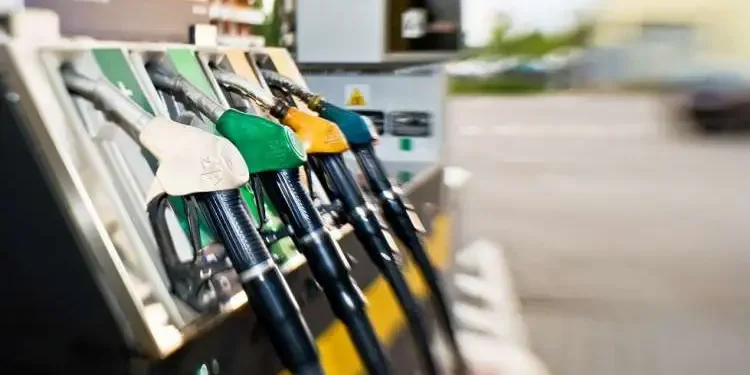 Tunisie : Annulation de la grève dans le secteur du transport des carburants