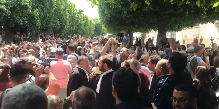Tunisie : Mobilisation massive des avocats devant le Palais de justice de Tunis