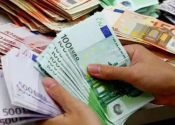 Tunisie : Les transferts de fonds de la diaspora atteignent 2,4 milliards de dinars