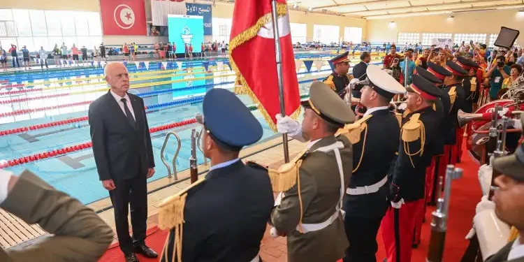 Incident du drapeau : 9 personnes accusées de complot contre la sûreté de l'État