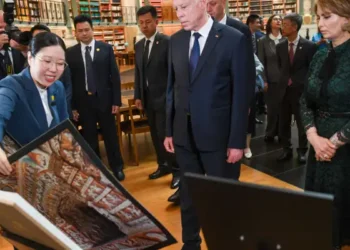 Kaïs Saïed en visite à Huawei et BYD : Vers une collaboration accrue avec la Chine