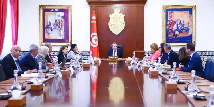 Tunisie : Réunion ministérielle pour soutenir la Société Nationale de Cellulose et de Papier Alfa