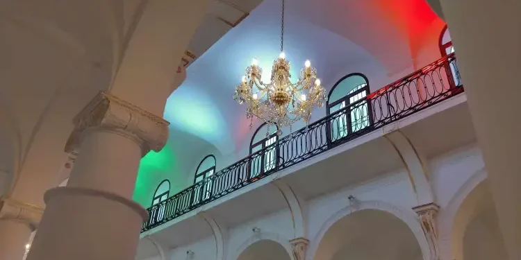 Snapshot : L'église Sainte-Croix fait peau neuve