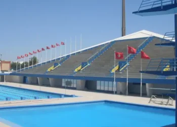 Tunisie : Le MJS planche sur la réhabilitation de la piscine olympique d’El Menzah