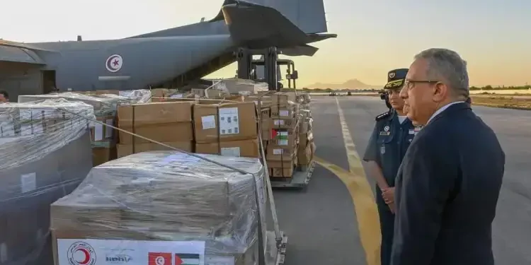 Envoi d'un avion chargé de 14 tonnes de denrées alimentaires au peuple palestinien