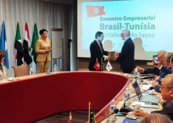 Nabil Ammar inaugure le Forum économique tuniso-brésilien